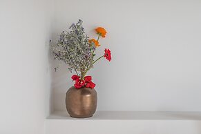 Villa V - Epoca Collection