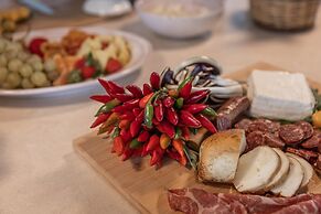 Villa V - Epoca Collection