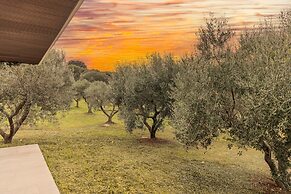 Villa V - Epoca Collection