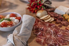 Villa V - Epoca Collection