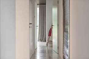 Villa V - Epoca Collection