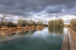 Villa V - Epoca Collection