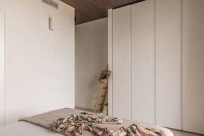 Villa V - Epoca Collection