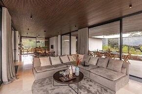 Villa V - Epoca Collection