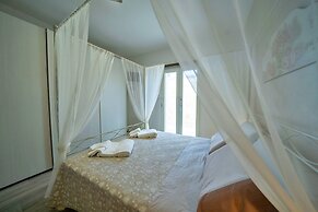 Villa Gargasole - Eleganza e Comfort con Piscina Privata