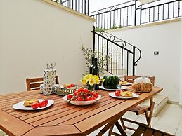 Residenza Arcangela - 4 Alloggi con 2 Piscine Private nel Salento - Fi