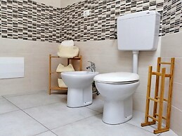 Residenza Arcangela - 4 Alloggi con 2 Piscine Private nel Salento - Fi