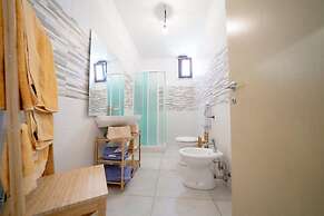 Residenza Arcangela - 4 Alloggi con 2 Piscine Private nel Salento - Fi