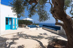 Villa Adria - Piscina Privata con Terrazza Vista Mare Circondata da Ul