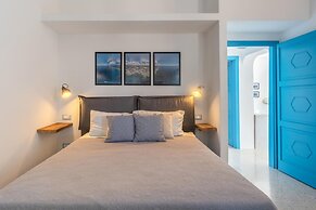 Villa Adria - Piscina Privata con Terrazza Vista Mare Circondata da Ul