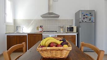 Villa Resta - Ampio Giardino e Splendida Vista Mare Panoramica