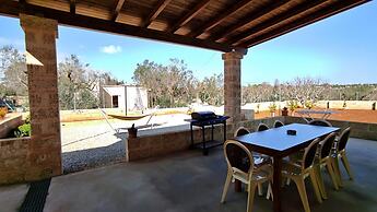 Villetta Chiarello - Con Giardino Privato a 2 km dal Mare