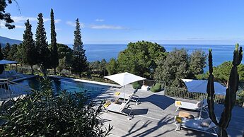 Villa Salone 8 Emma Villas