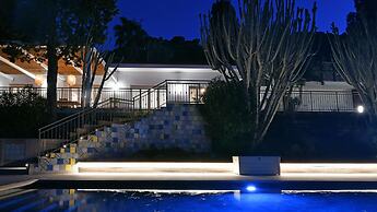 Villa Salone 8 Emma Villas