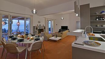 Villa Salone 8 Emma Villas