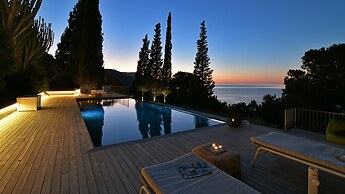 Villa Salone 8 Emma Villas