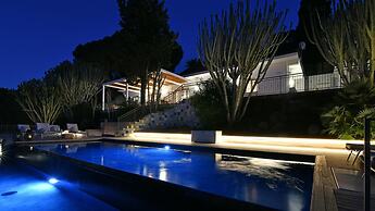 Villa Salone 8 Emma Villas