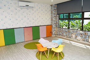 D'Summit Residences by YML Homestay