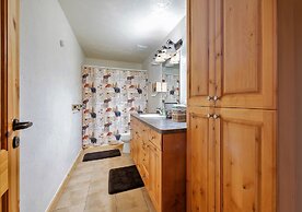 The Hideaway Hostel near Yellowstone