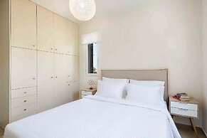 Resitour - Chania Aphrodite Beachfront