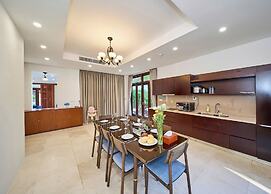 Luxury Pool Villas in Purama Villas