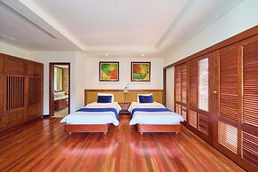Luxury Pool Villas in Purama Villas