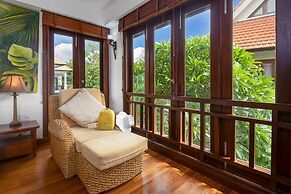 Luxury Pool Villas in Purama Villas