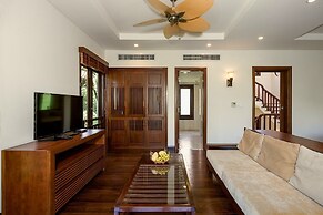 Luxury Pool Villas in Purama Villas