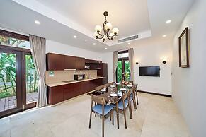 Luxury Pool Villas in Purama Villas