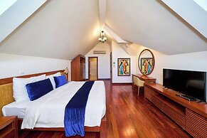 Luxury Pool Villas in Purama Villas