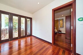 Luxury Pool Villas in Purama Villas