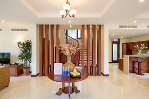 Luxury Pool Villas in Purama Villas