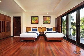 Luxury Pool Villas in Purama Villas