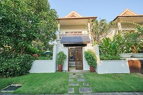 Luxury Pool Villas in Purama Villas