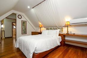 Luxury Pool Villas in Purama Villas