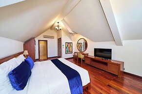 Luxury Pool Villas in Purama Villas