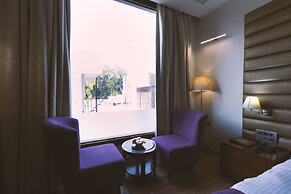 SH&B - Hotel Millennium Inn, Prayagraj