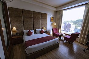 SH&B - Hotel Millennium Inn, Prayagraj