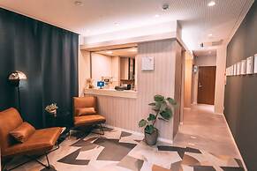 R Hotel-The Atelier Shinsaibashi East