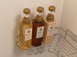 R Hotel-The Atelier Shinsaibashi East