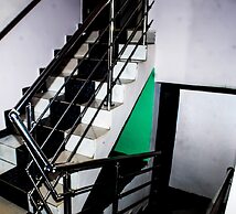 j14 hotel and suites