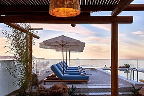 Rodo Seafront Villa with private pool