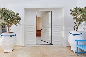 Rodo Seafront Villa with private pool