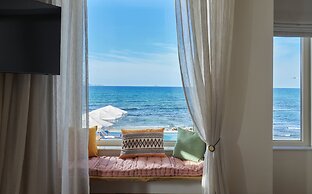 Rodo Seafront Villa with private pool