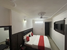 Hotel Himgiri