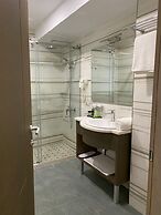 Doanesia Premium Hotel & Spa