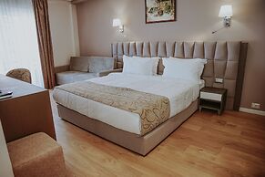 Doanesia Premium Hotel & Spa