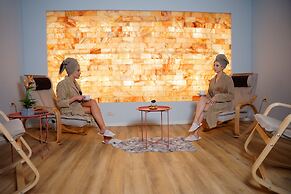 Doanesia Premium Hotel & Spa