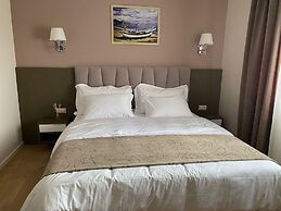 Doanesia Premium Hotel & Spa