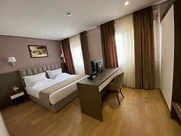 Doanesia Premium Hotel & Spa